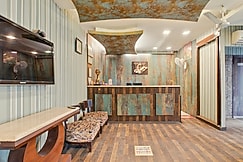 Hotel Clark Heights, Delhi