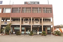 Hotel Parbhat Inn, Panchkula