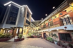 SARASWATI ( Pure Vegetarian ) - A COMPLETE FAMILY HOTEL, Mount Abu