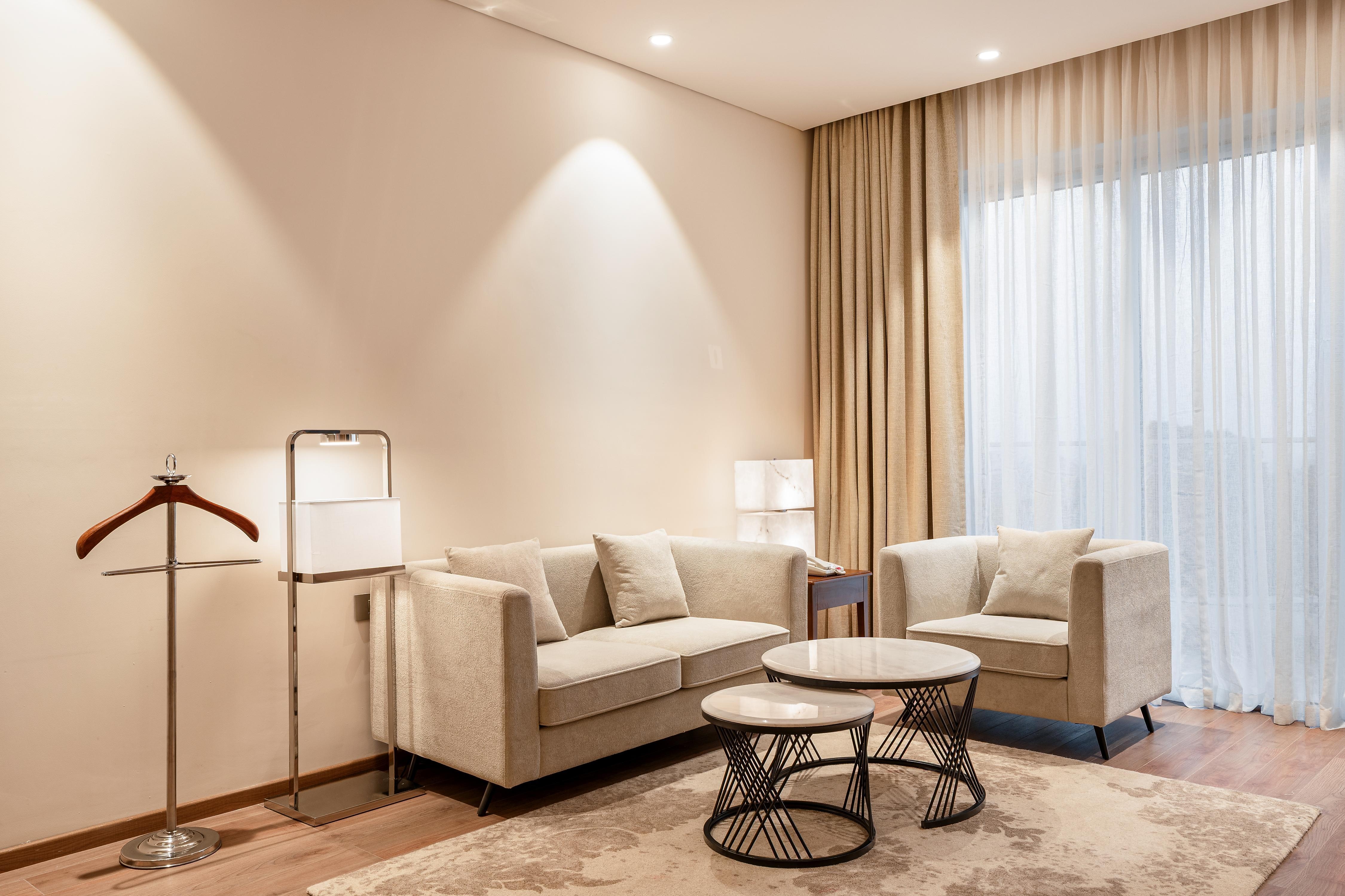 Executive Suite 1