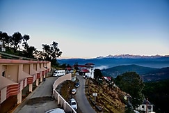 Uttarakhand resort, Kausani