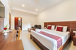 Hotel Sandra Palace, Kuttikkanam