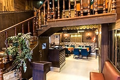 Hotel Flavours Inn, Kolkata