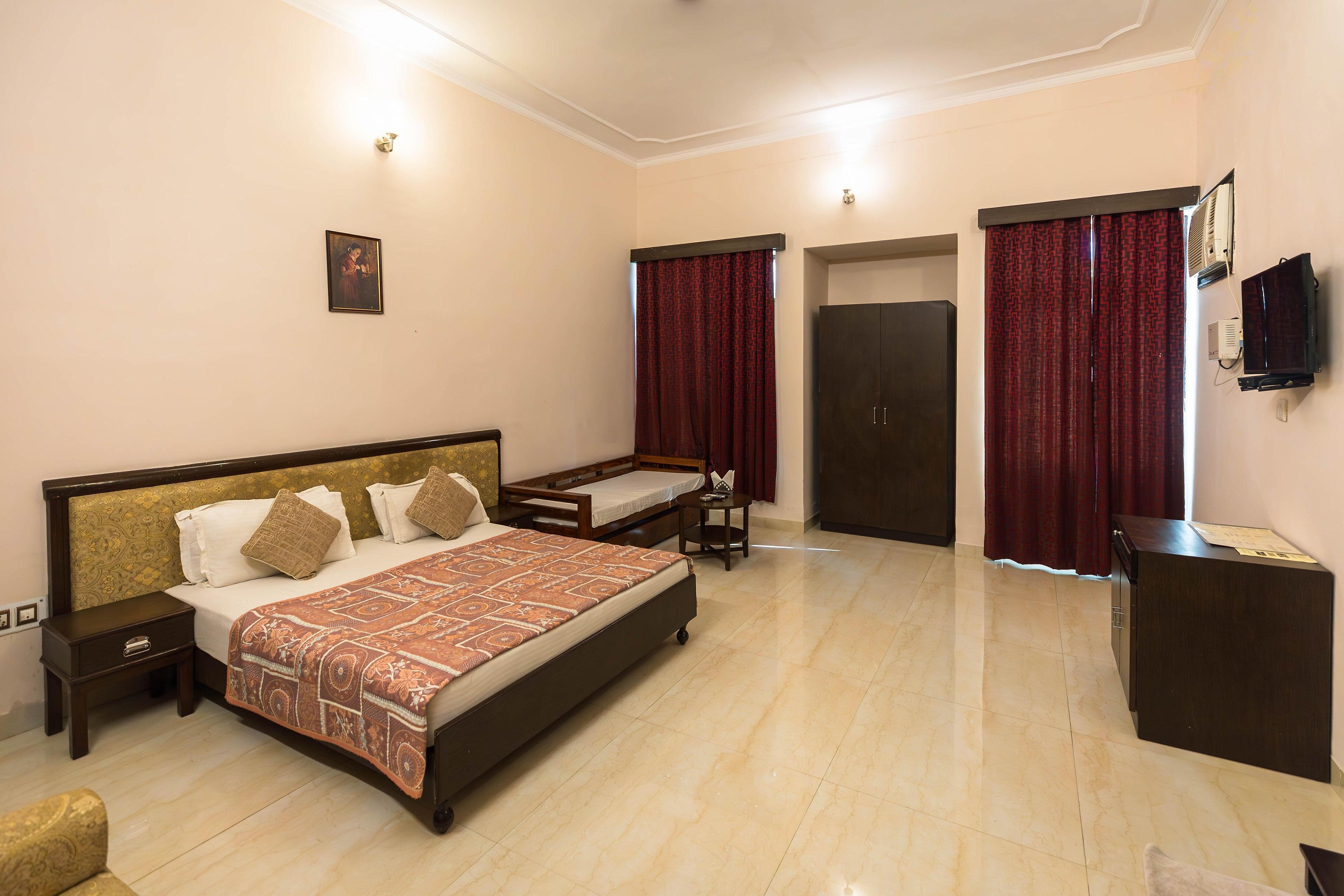 Gulmohar Sariska Resort - Tap to explore photos