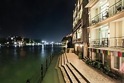 ECKO Antarman on the Ganges, Haridwar