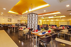 Hotel Hyphen Grand, Deoband