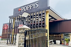 Poppys Pleasant Stay, Karur