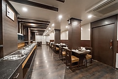 Whispering Palms Hotel, Jaipur, Jaipur