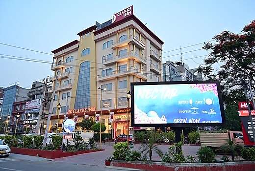 HK Clarks Inn