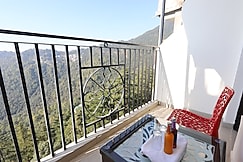 Hotel Grand Hill, Palampur