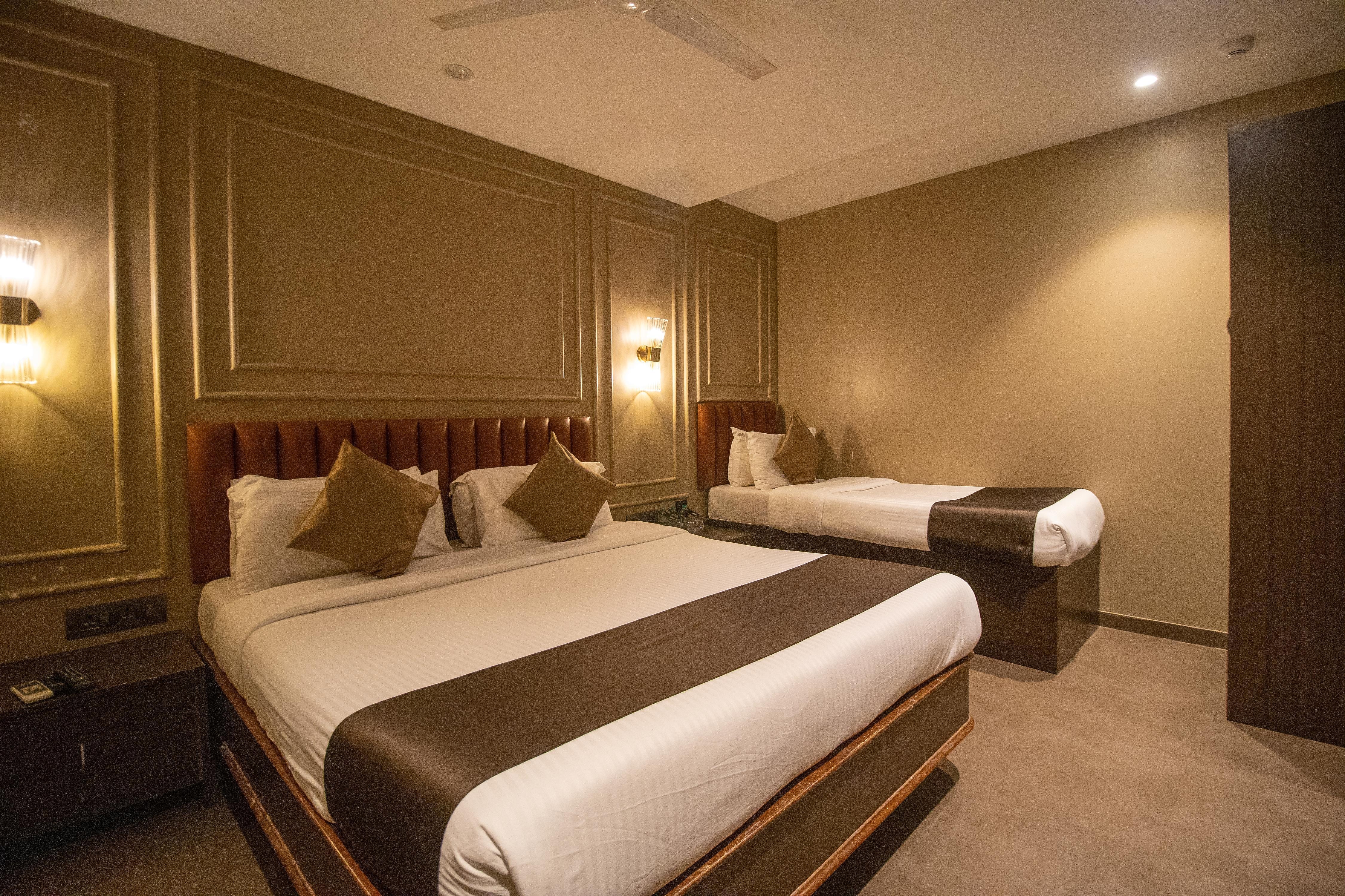 Gulf Hotel Colaba