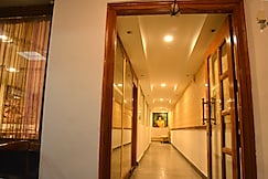 Aum Hotel, Anantapur