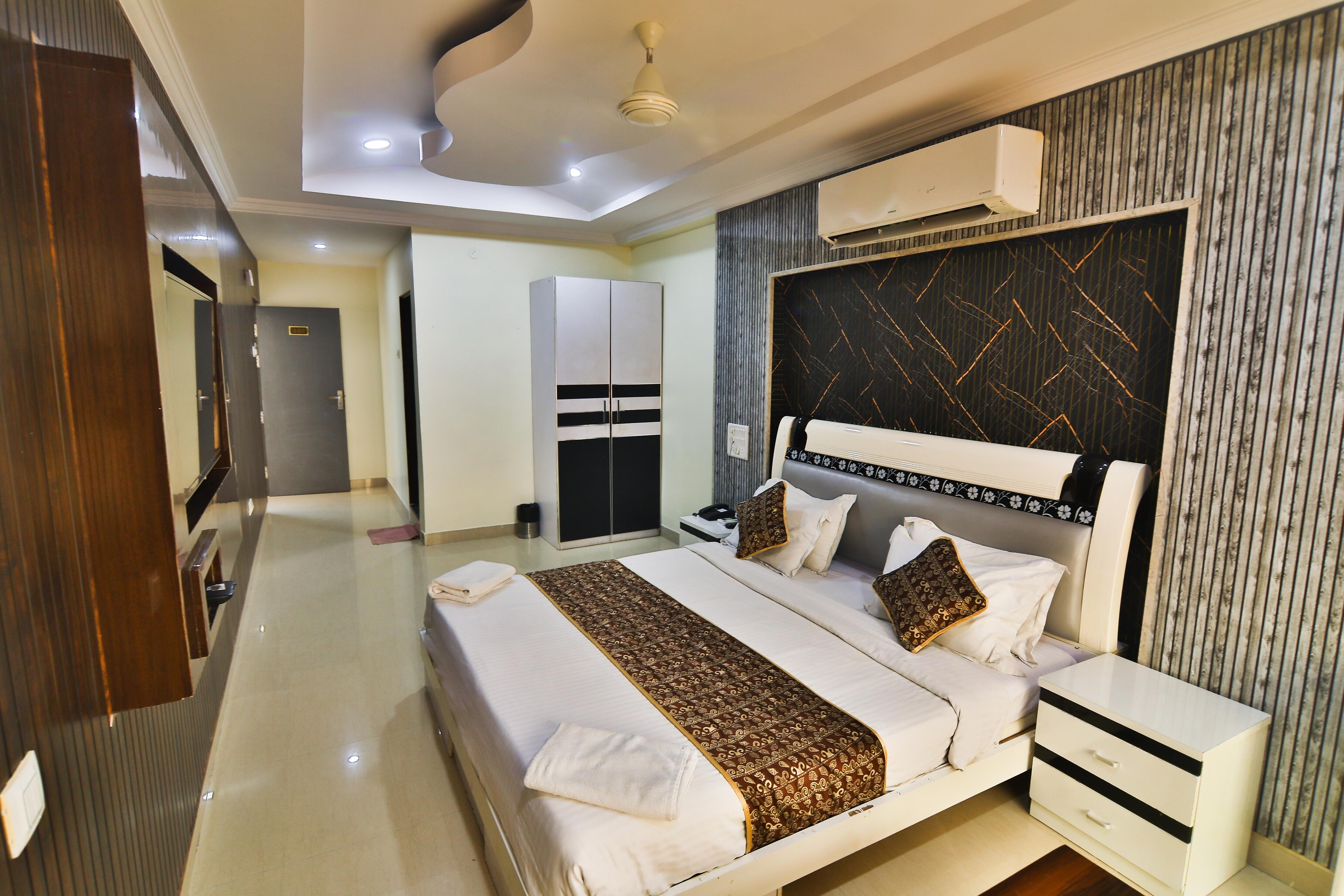 HOTEL ORIENTINN 3