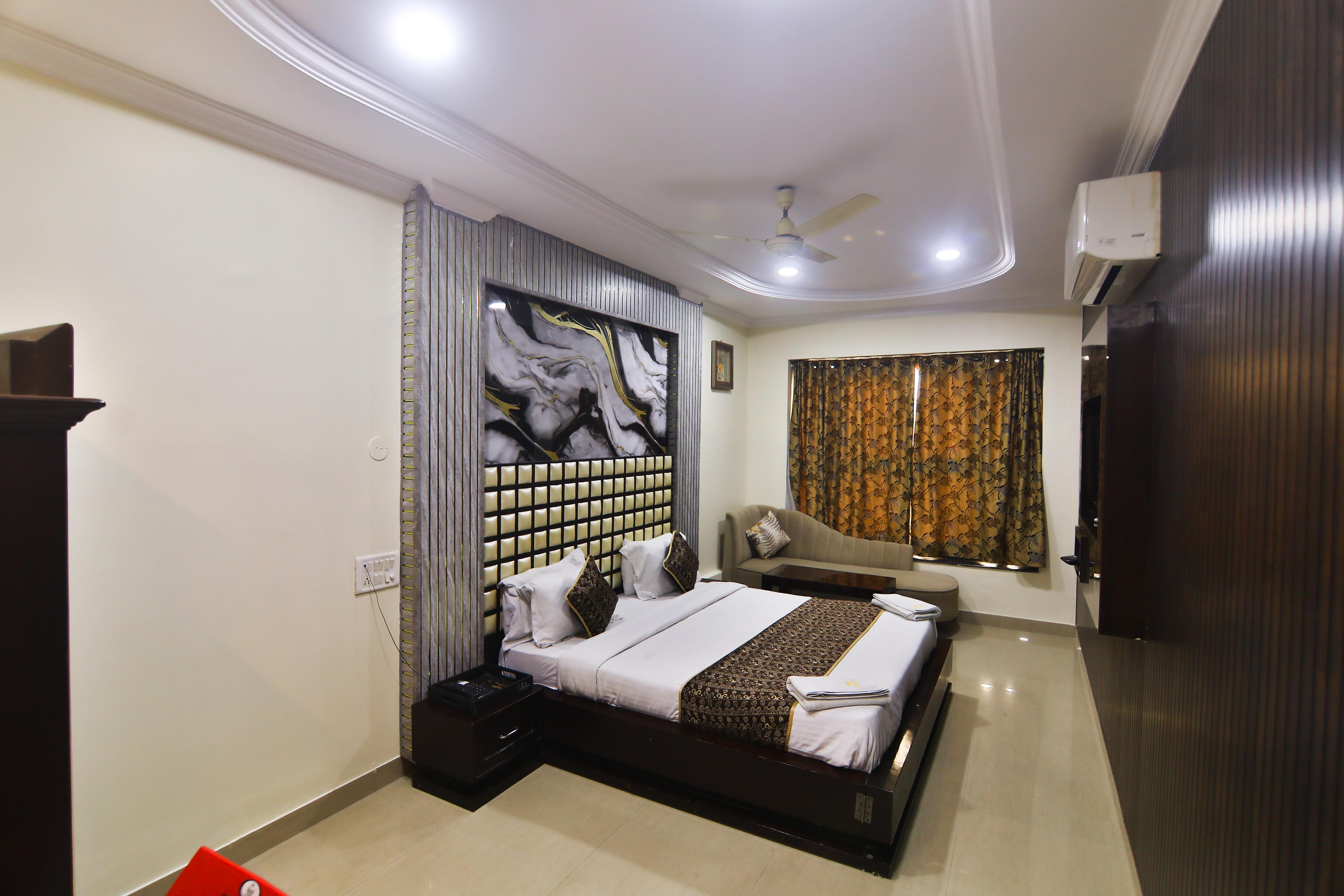HOTEL ORIENTINN