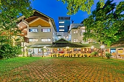 Hotel Woodland, Kolhapur