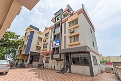 Hotel Saichha , Shirdi