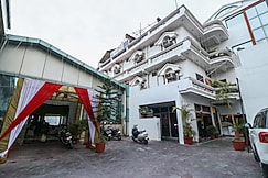 Hotel Sunder Palace, Dehradun