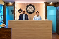 Emarald Hotel, Delhi