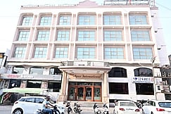 Hotel Apex International