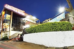 HOTEL ASHOKA (Nakki lake - 450 metre)