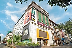 Hotel Heritage, Islampur