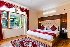 Hotel The Moon, Manali
