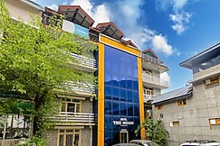 Hotel The Moon, Manali