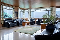 Sparrow Juniper Tree 2 min walk To Mg Marg, Gangtok