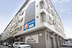 Hotel Yadgar, Surat