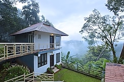 Lazo Golden valley Resort, Munnar