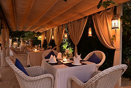 Eclectic Dining Options