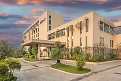 Radisson Blu Hotel Rudrapur, Kichha