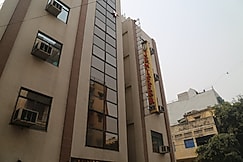 Hotel Jeniffer Inn, Delhi