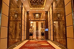 Hotel Surya Royal