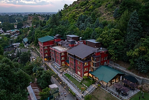 Golden Tulip Srinagar (formerly RK Sarovar Portico Srinagar)