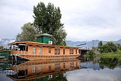 Peace of Mind Group of Houseboats, Srinagar
