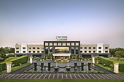 Radisson Resort & Spa Kandla, Gandhidham