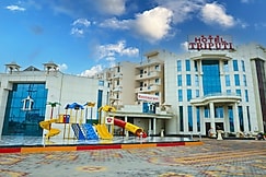 Triputi Hotel and Restaurent, Kotputli