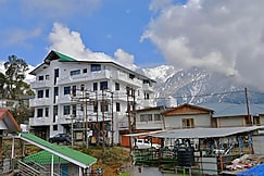 Hotel Divyansh By VRB Hotels, Holi