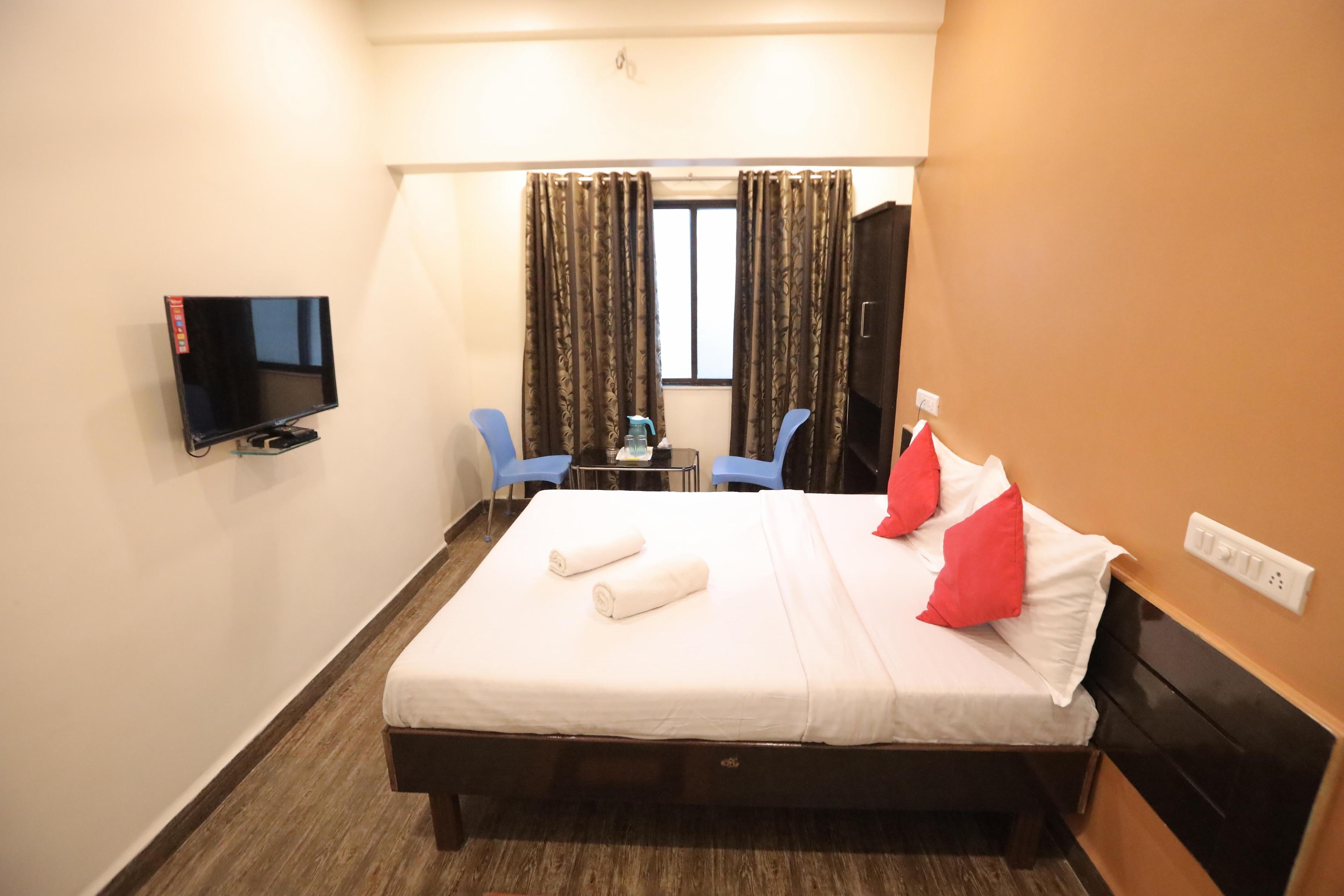 Deluxe AC Room 1