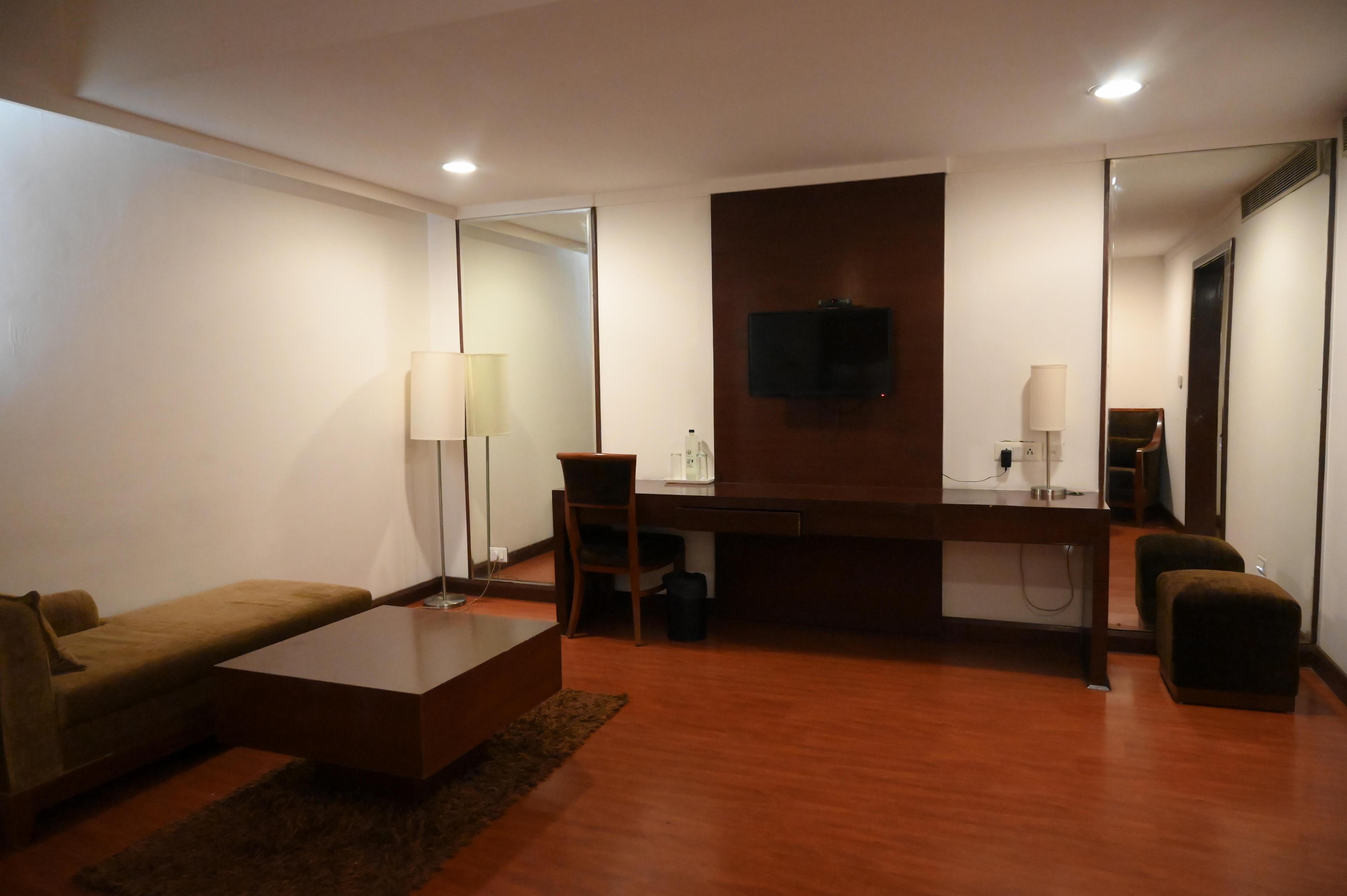 The Golden Plaza Hotel & Spa Zirakpur - Tap to explore photos