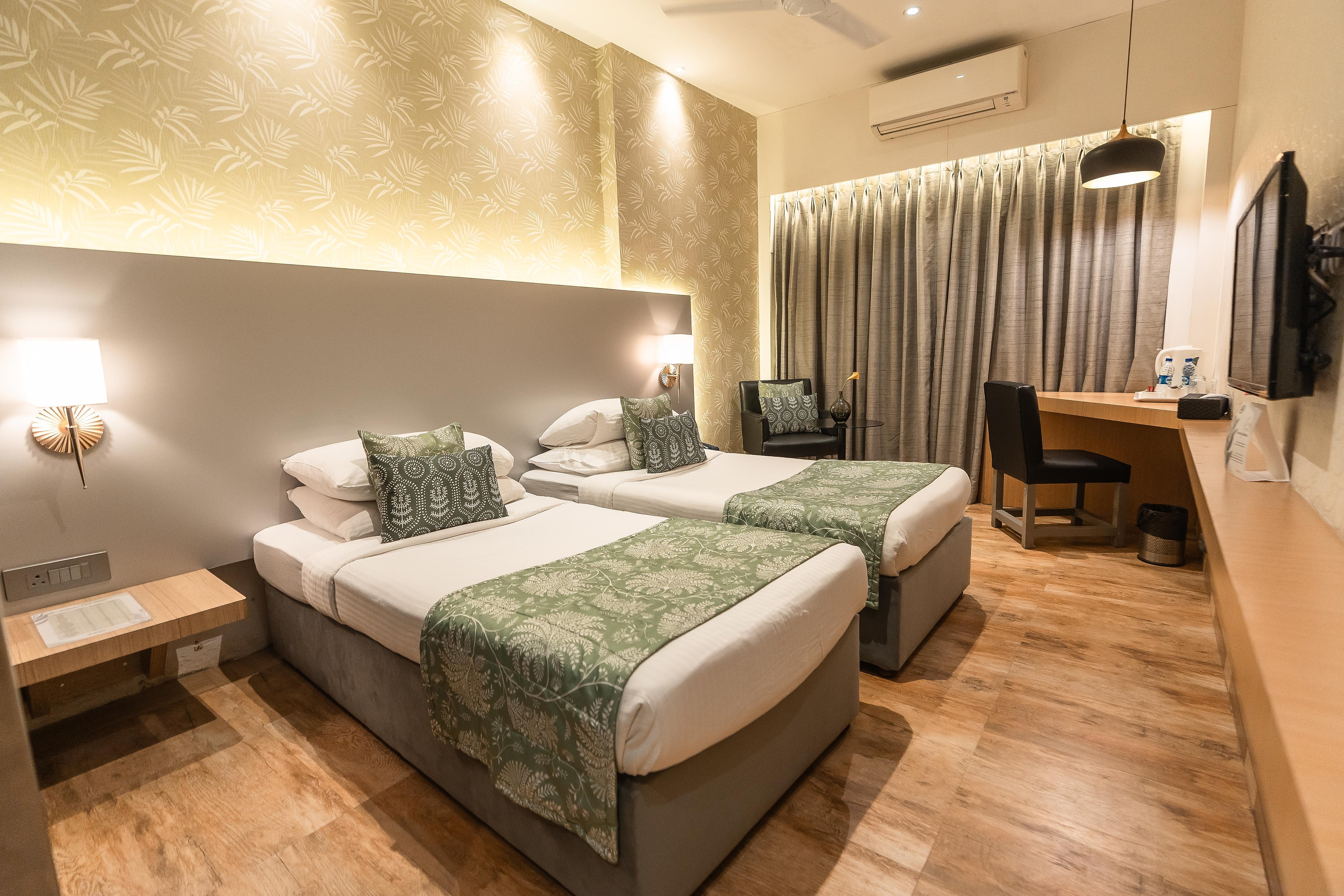 Deluxe Room 1