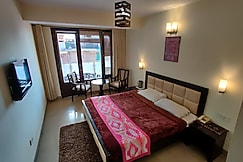 Hotel Vaikunth, Shimla