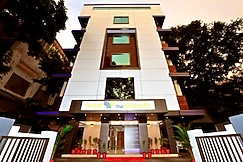 Hotel The Moneta (Near FC College), Pune