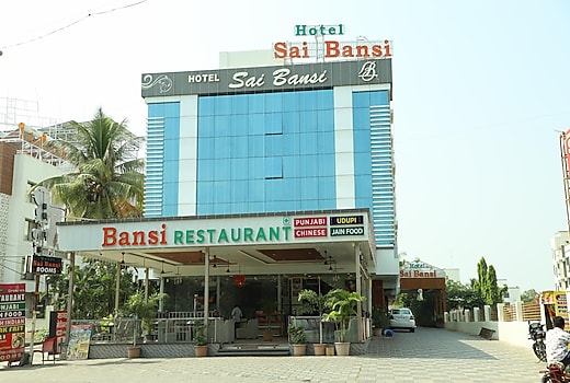 Hotel Sai Bansi
