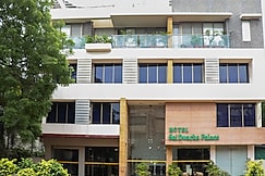 Hotel Sai Dwarka Palace, Shirdi