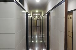 Hotel Hira Palace, Mumbai