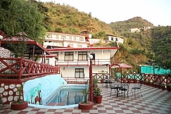 CEYONE CLASSIC FALL RESORT, Mussoorie