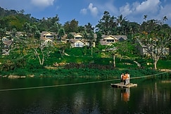Blanket Riverside Resort and Spa, Munnar