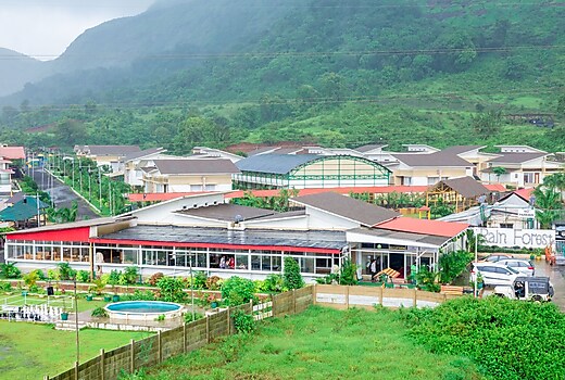 Rainforest Resort.